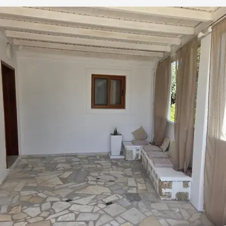 Holiday home Eirene House Afantou
