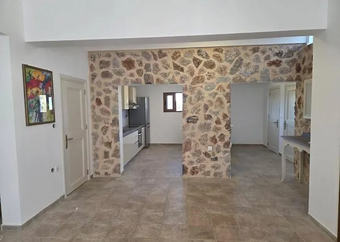 Eirene House * Afantou